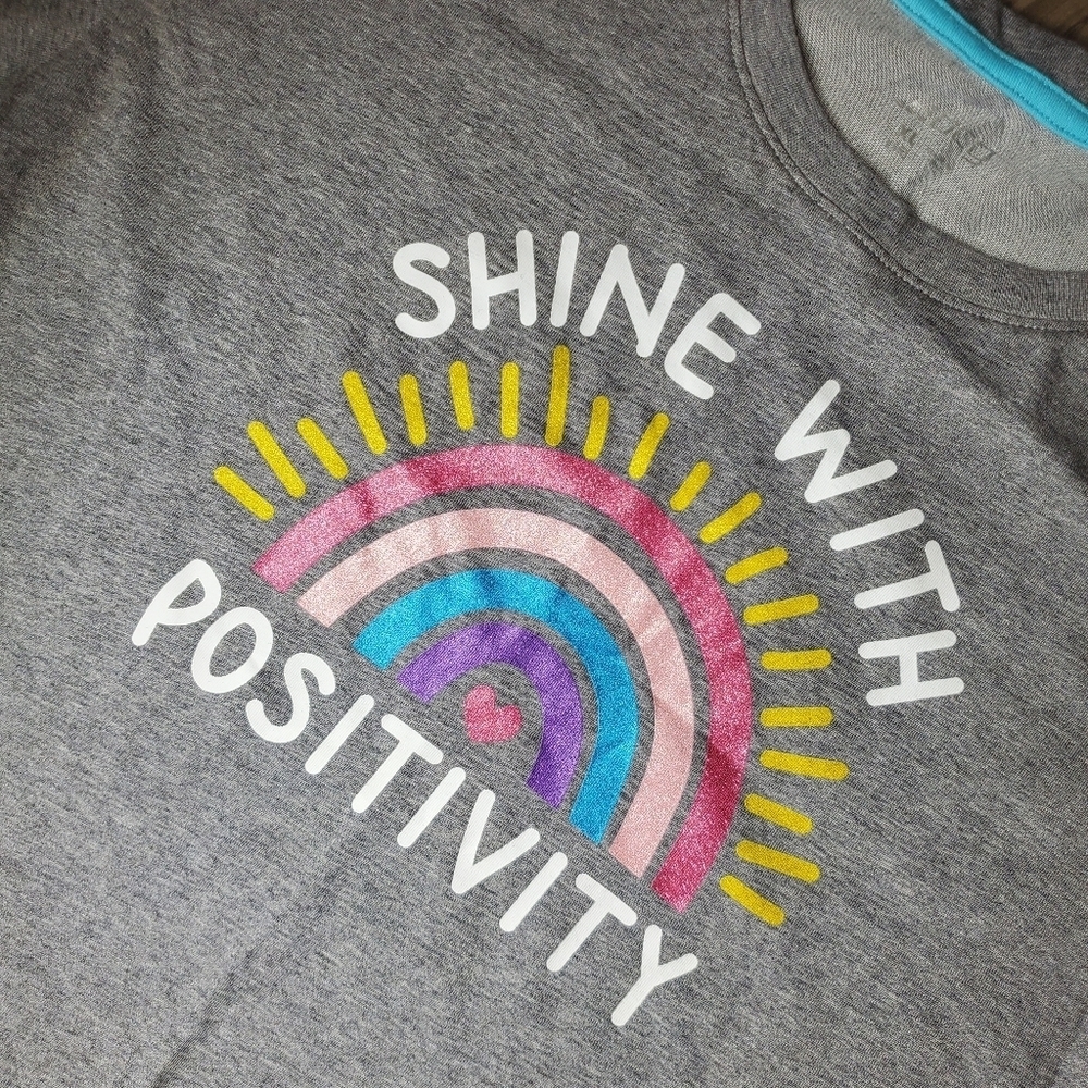 Nwt Bcg Girls Lifestyle Short Sleeve Cropped Positivity Tee Heather Gray Size Xl — image 7 of 8